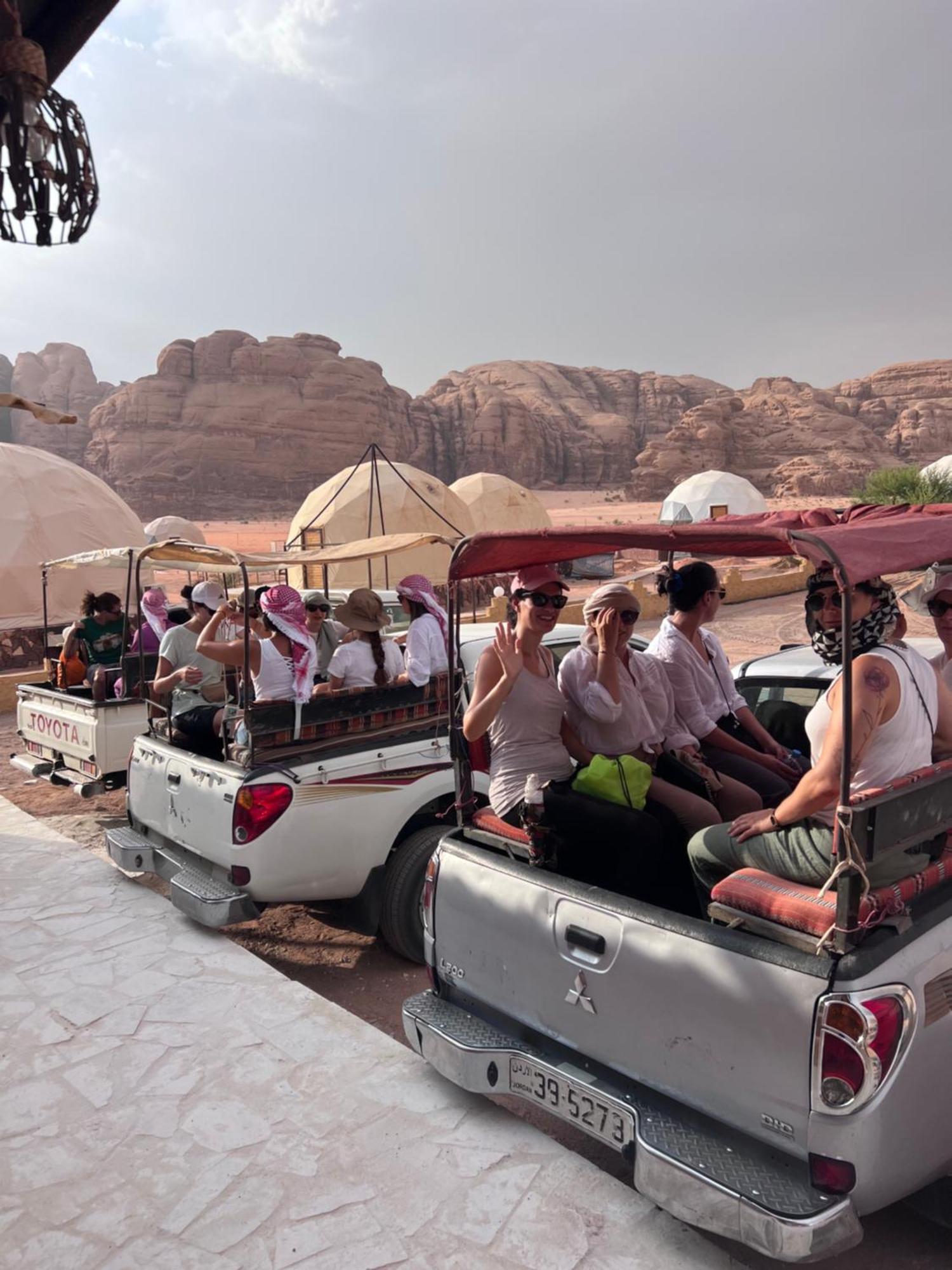 Orbit Camp Hotel Wadi Rum Luaran gambar