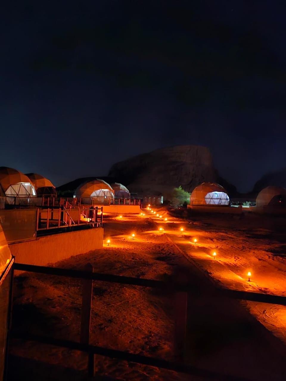 Orbit Camp Hotel Wadi Rum Luaran gambar