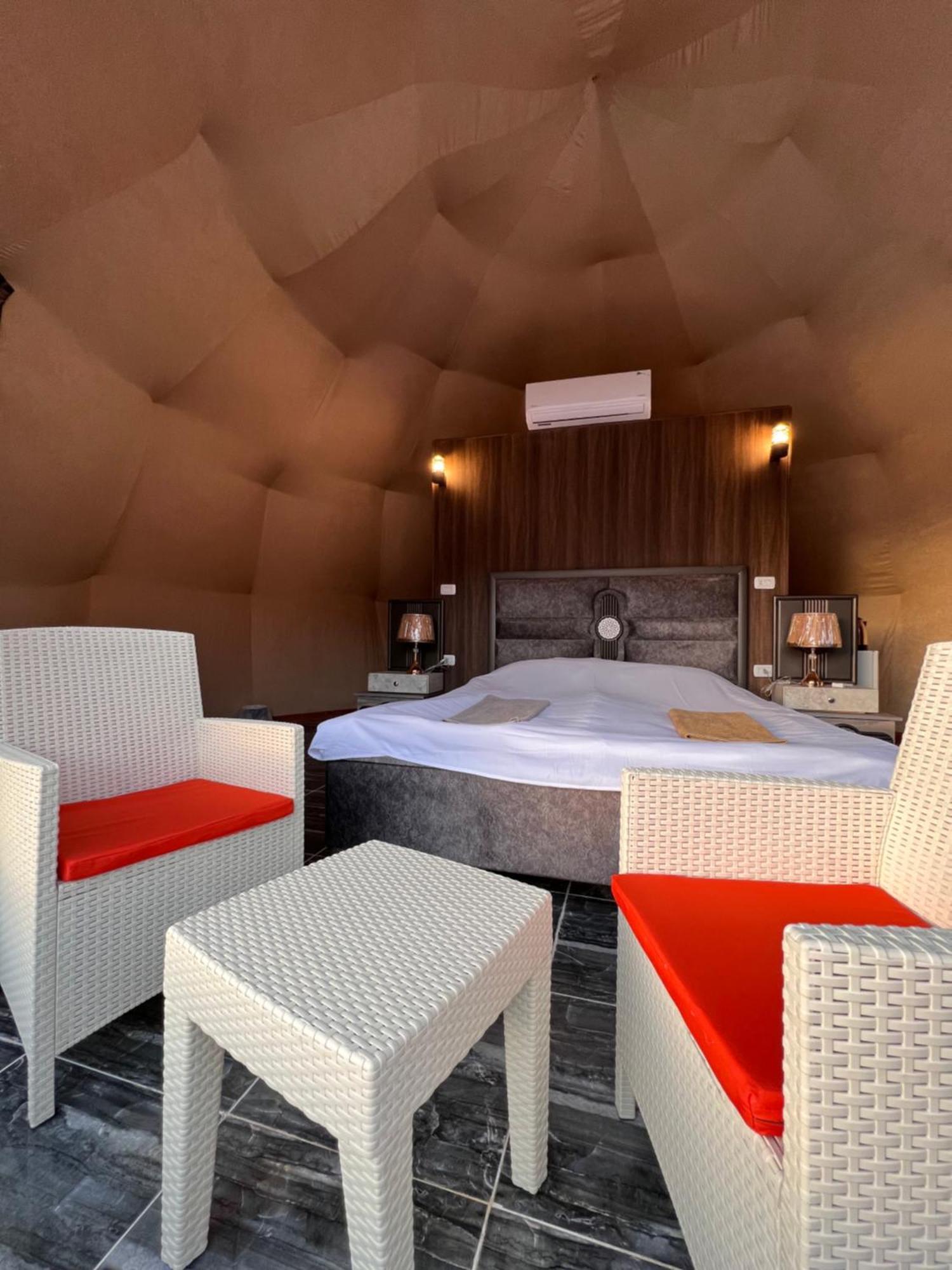 Orbit Camp Hotel Wadi Rum Luaran gambar